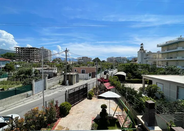 Apartment Garden House Vlorë